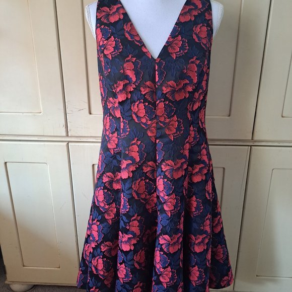 Maggy London women's shadow floral jacquard fit-n-flare dress Sz 14 - Picture 4 of 11